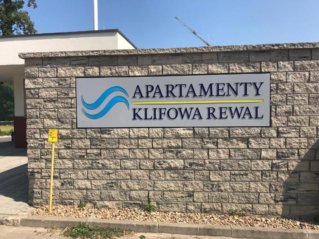 Apartament Pink Klifowa Rewal Bagian luar foto